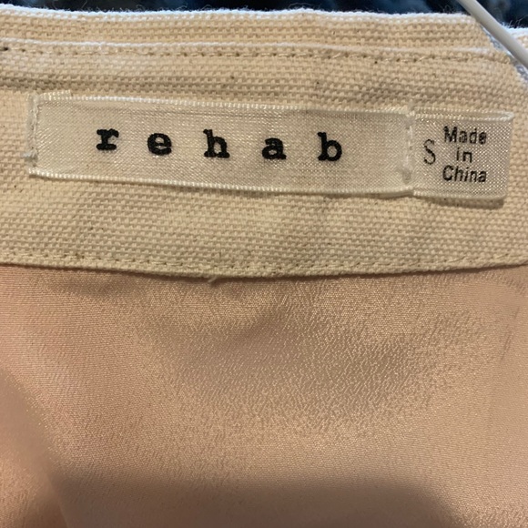 Exposed front collar blouse - Picture 4 of 4